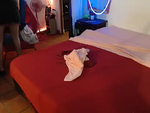 deftoolceles online show from 10/05/25, 01:48