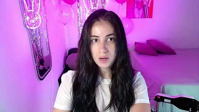 Snapshot of valentina_angel chatting on 03/13/26, 03:24 valentina angel online show from 03/13/26, 03:24