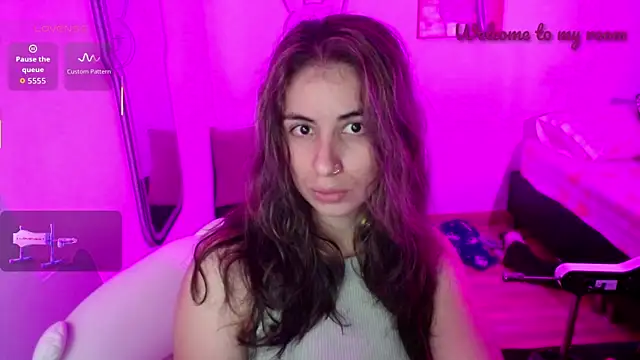 Snapshot of valentina_angel chatting on 04/23/26, 02:57 valentina angel online show from 04/23/26, 02:57