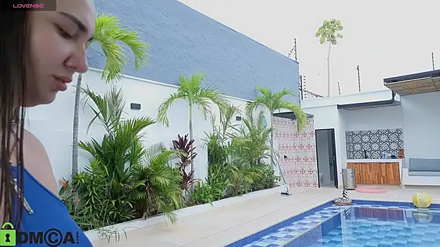 ava blue online show from 10/05/25, 11:41