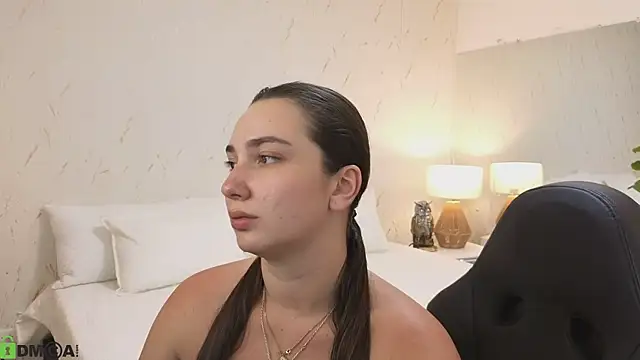 Snapshot of ava_blue chatting on 01/14/26, 07:41 ava blue online show from 01/14/26, 07:41