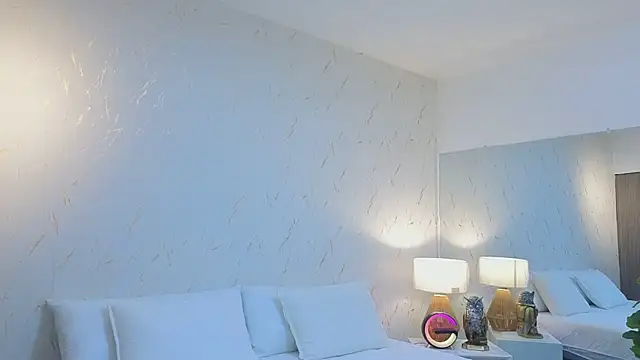 Snapshot of ava_blue chatting on 03/31/26, 07:47 ava blue online show from 03/31/26, 07:47