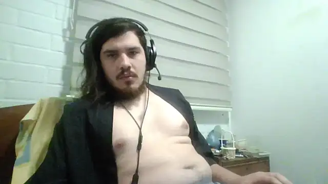 hung weeb online show from 04/28/26, 02:27