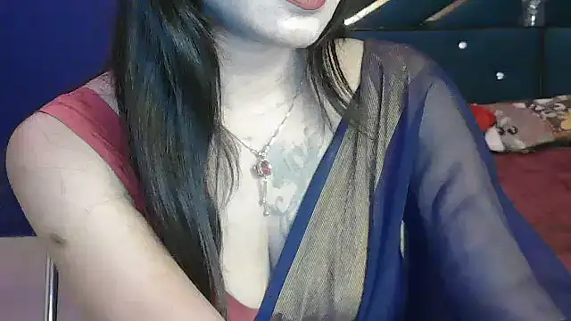 Snapshot of JannatDoll1 chatting on 10/31/25, 08:37 JannatDoll1 online show from 10/31/25, 08:37