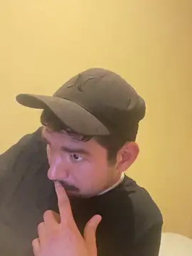 Tomthelong online show from 02/27/25, 03:36