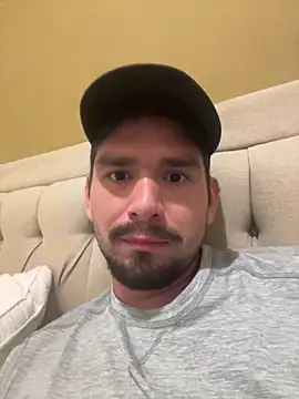 Tomthelong online show from 03/11/25, 07:37