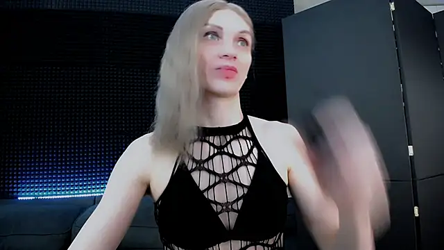 Snapshot of Hardy_Green chatting on 09/20/25, 04:13 Hardy Green online show from 09/20/25, 04:13