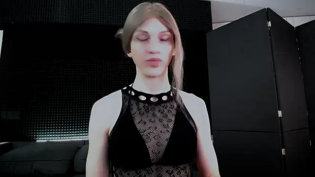 Snapshot of Hardy_Green chatting on 10/23/25, 04:12 Hardy Green online show from 10/23/25, 04:12