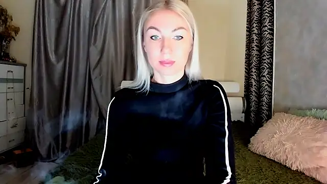 Snapshot of _SABOTAGE_ chatting on 12/10/24, 01:54 SABOTAGE online show from 12/10/24, 01:54