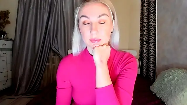 Snapshot of _SABOTAGE_ chatting on 01/14/25, 12:43 SABOTAGE online show from 01/14/25, 12:43