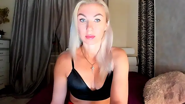 Snapshot of _SABOTAGE_ chatting on 03/01/25, 01:43 SABOTAGE online show from 03/01/25, 01:43