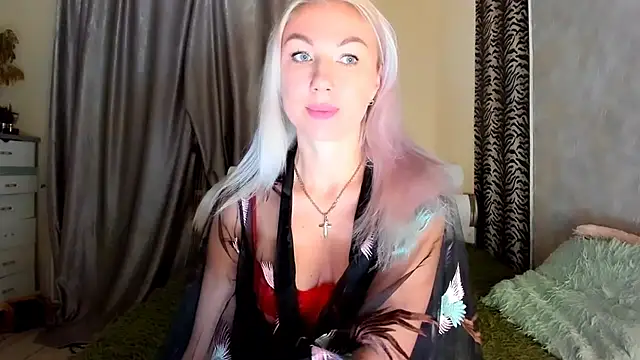 Snapshot of _SABOTAGE_ chatting on 03/10/25, 01:56 SABOTAGE online show from 03/10/25, 01:56