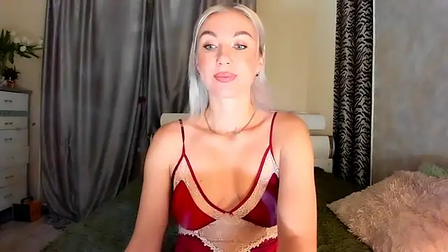 Snapshot of _SABOTAGE_ chatting on 03/12/25, 01:58 SABOTAGE online show from 03/12/25, 01:58