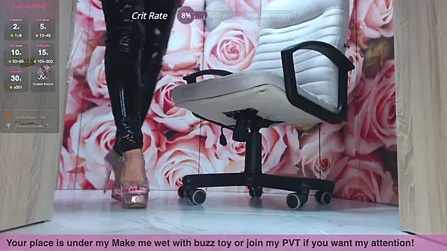 Snapshot of Karina_Mistress chatting on 12/05/24, 01:49 Karina Mistress online show from 12/05/24, 01:49