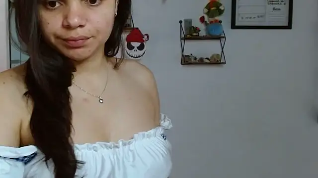 Nikkykora15 online show from 10/31/25, 06:53