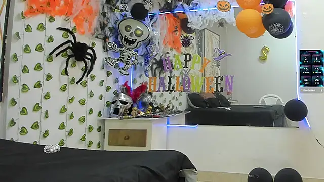 ChoreyTaiylor online show from 10/22/25, 02:39