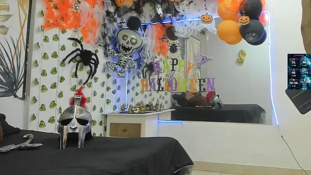 ChoreyTaiylor online show from 10/31/25, 01:12