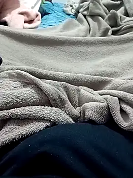 Snapshot of Santosgui14 chatting on 09/08/25, 05:34 Santosgui14 online show from 09/08/25, 05:34