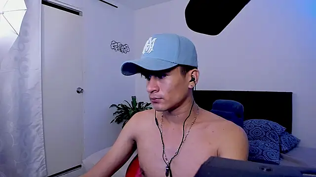 Eiden allenx online show from 02/07/25, 04:06