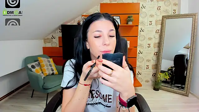 EmillyTaylor online show from 01/30/25, 04:37