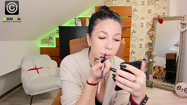 EmillyTaylor online show from 02/04/26, 04:29