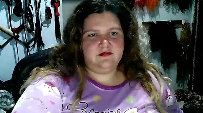 squirt322bbw online show from 02/18/25, 02:59