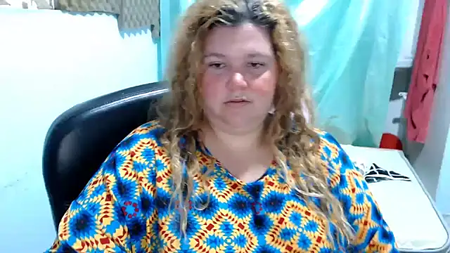 Snapshot of squirt322bbw chatting on 04/17/26, 04:32 squirt322bbw online show from 04/17/26, 04:32