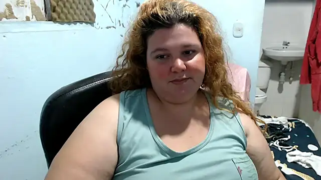 Snapshot of squirt322bbw chatting on 04/23/26, 07:38 squirt322bbw online show from 04/23/26, 07:38
