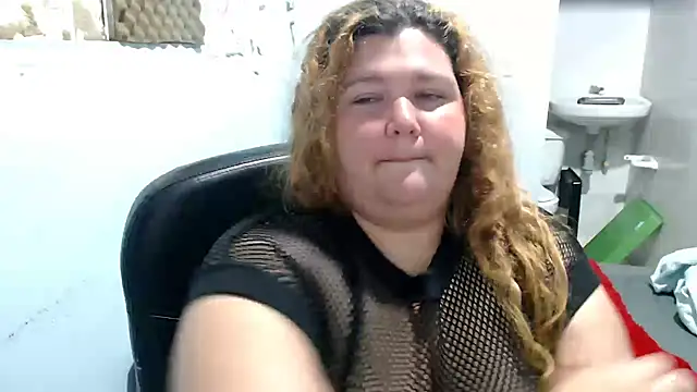 Snapshot of squirt322bbw chatting on 05/08/26, 02:22 squirt322bbw online show from 05/08/26, 02:22
