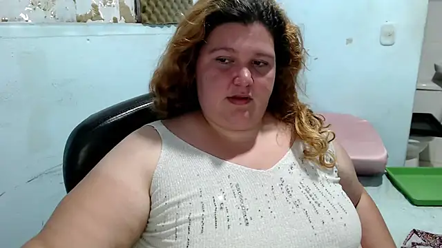Snapshot of squirt322bbw chatting on 07/16/26, 08:04 squirt322bbw online show from 07/16/26, 08:04