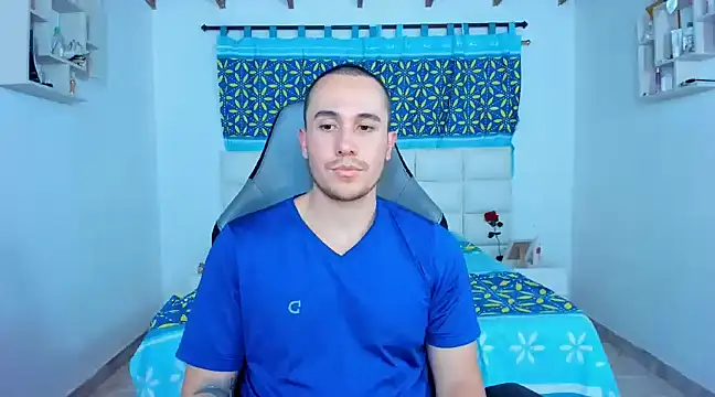 Snapshot of juan__jimenez chatting on 02/08/25, 02:26 juan jimenez online show from 02/08/25, 02:26