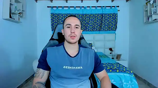 Snapshot of juan__jimenez chatting on 02/08/25, 11:02 juan jimenez online show from 02/08/25, 11:02