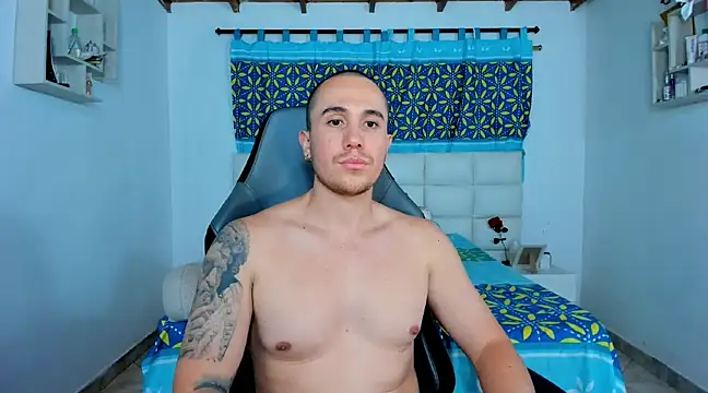 Snapshot of juan__jimenez chatting on 02/12/25, 02:35 juan jimenez online show from 02/12/25, 02:35