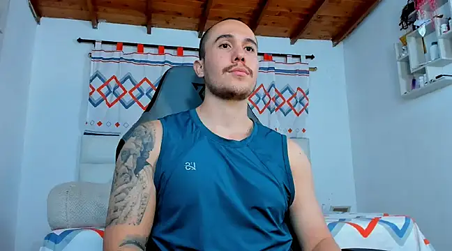 Snapshot of juan__jimenez chatting on 03/12/25, 06:51 juan jimenez online show from 03/12/25, 06:51