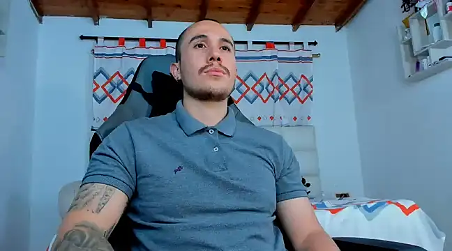 Snapshot of juan__jimenez chatting on 03/13/25, 07:31 juan jimenez online show from 03/13/25, 07:31