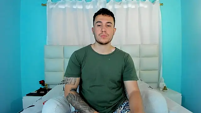 Snapshot of juan__jimenez chatting on 09/16/25, 08:43 juan jimenez online show from 09/16/25, 08:43