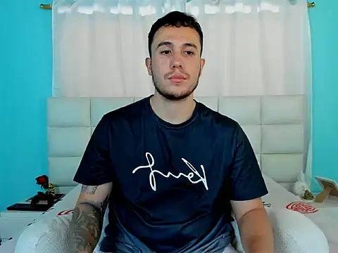 Snapshot of juan__jimenez chatting on 09/24/25, 08:01 juan jimenez online show from 09/24/25, 08:01