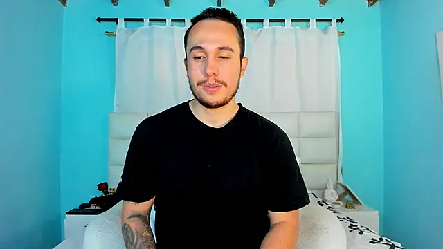 Snapshot of juan__jimenez chatting on 11/11/25, 09:48 juan jimenez online show from 11/11/25, 09:48