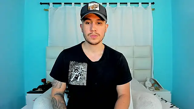 Snapshot of juan__jimenez chatting on 11/13/25, 09:14 juan jimenez online show from 11/13/25, 09:14