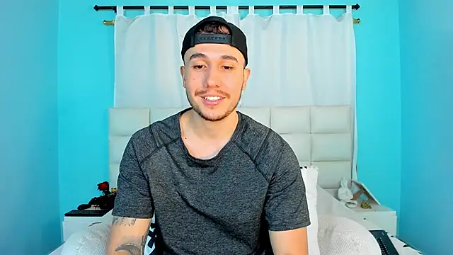 Snapshot of juan__jimenez chatting on 11/14/25, 09:57 juan jimenez online show from 11/14/25, 09:57