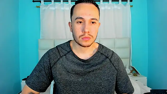 Snapshot of juan__jimenez chatting on 11/16/25, 07:41 juan jimenez online show from 11/16/25, 07:41