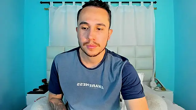 Snapshot of juan__jimenez chatting on 11/25/25, 07:58 juan jimenez online show from 11/25/25, 07:58