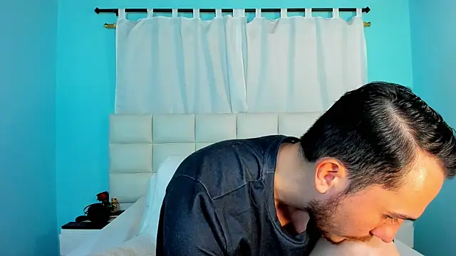 Snapshot of juan__jimenez chatting on 12/04/25, 01:04 juan jimenez online show from 12/04/25, 01:04