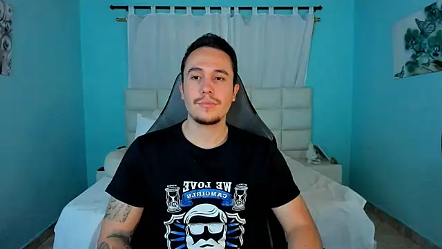 Snapshot of juan__jimenez chatting on 03/26/26, 10:04 juan jimenez online show from 03/26/26, 10:04