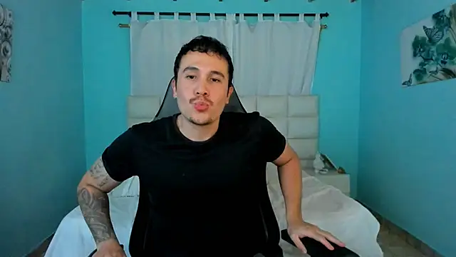 Snapshot of juan__jimenez chatting on 04/03/26, 09:02 juan jimenez online show from 04/03/26, 09:02