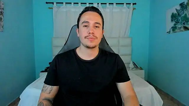 Snapshot of juan__jimenez chatting on 04/06/26, 09:05 juan jimenez online show from 04/06/26, 09:05