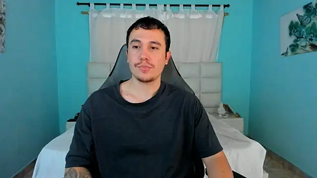 Snapshot of juan__jimenez chatting on 04/10/26, 08:24 juan jimenez online show from 04/10/26, 08:24