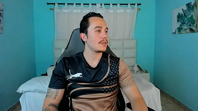 Snapshot of juan__jimenez chatting on 04/22/26, 08:43 juan jimenez online show from 04/22/26, 08:43