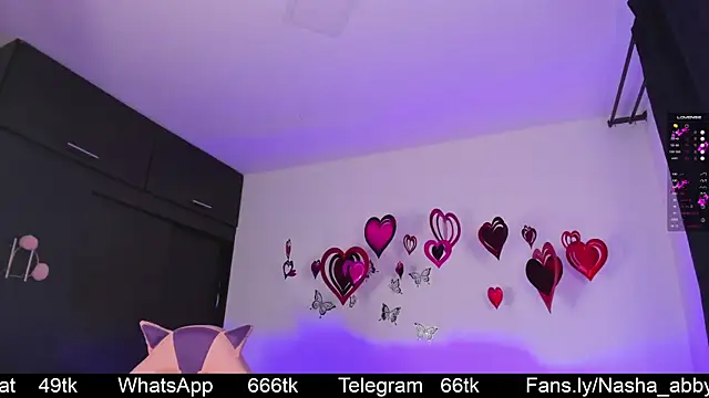 Snapshot of Nasha_abby chatting on 02/18/25, 10:58 Nasha abby online show from 02/18/25, 10:58