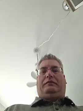Snapshot of RicRockhard chatting on 06/02/26, 06:21 RicRockhard online show from 06/02/26, 06:21
